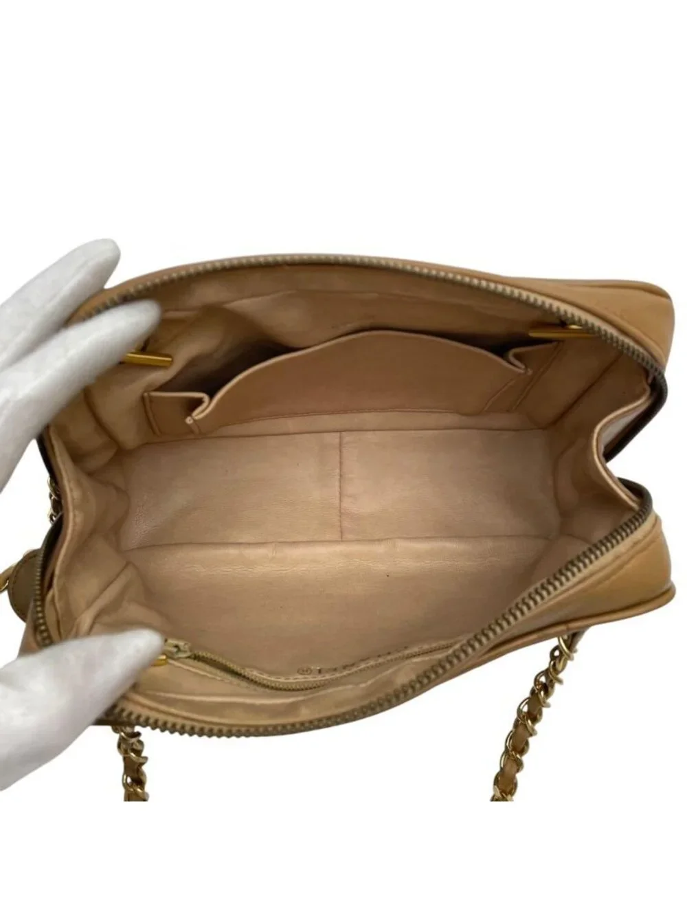 Chanel Quilted Lambskin Shoulder Bag CC Logo